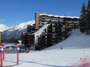 Appartement La Tania, 2 pièces, 5 personnes - FR-1-513-54